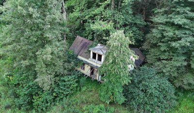 2283 Coon Creek Rd Gassaway, WV 26624