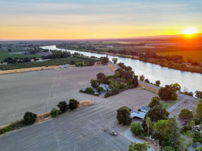 10951 River Road, Courtland, CA, USA