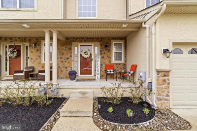 3 Glacier Dr Berlin, NJ 08009