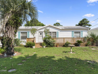 224 Magnolia Dr Panama City Beach, FL 32413