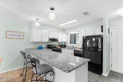 201 Robin Ln Panama City Beach, FL 32407