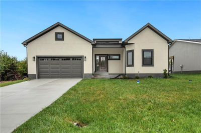 153 S Linn Valley Dr Linn Valley, KS 66040