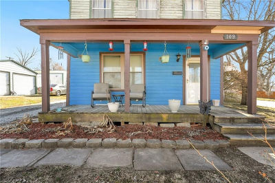 109 W Miami St NE Paola, KS 66071