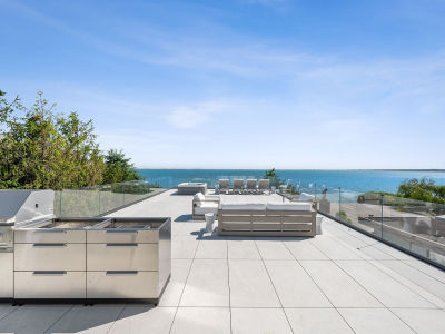 40 Oceanview Dr Southampton, NY 11968