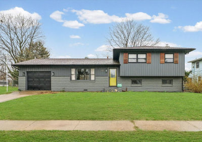 2409 Elizabeth St Urbana, IL 61802