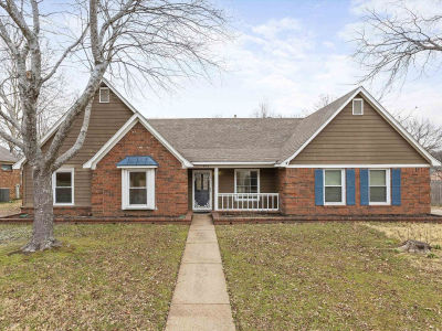 406 Ashley Dr Collierville, TN 38017