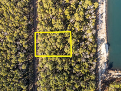 220 Kings Way Gloucester, NC 28528