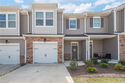 1236 Evelynnview Ln Kernersville, NC 27284