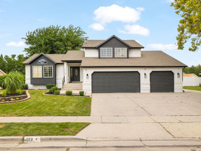1172 W Country Ridge Dr South Jordan, UT 84095