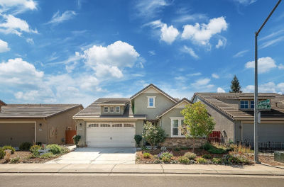 3812 Lookout Dr Modesto, CA 95355