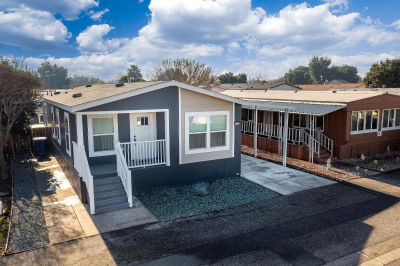 2307 Oakdale Rd Space 13 Modesto, CA 95355