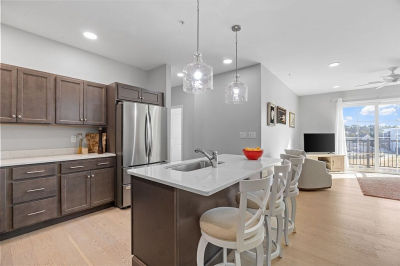 1 Mariners Way UNIT 309 Plymouth, MA 02360