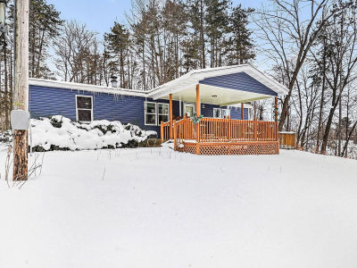 20990 Crane St Dowagiac, MI 49047