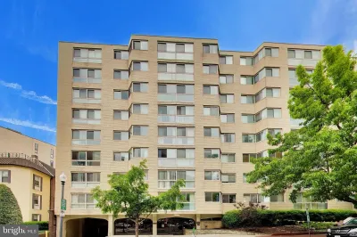 922 24th St NW APT 713 Washington, DC 20037