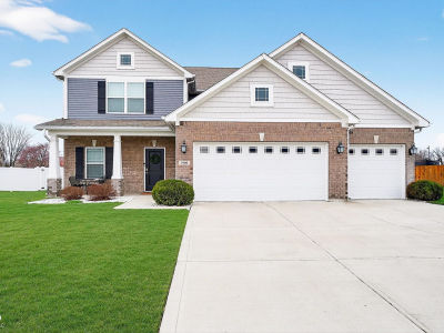 1900 Doncaster Dr Avon, IN 46123