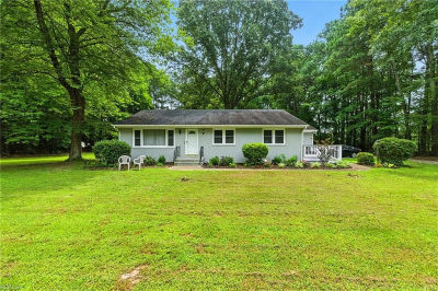 70 Postle Cove Rd Cobbs Creek, VA 23035