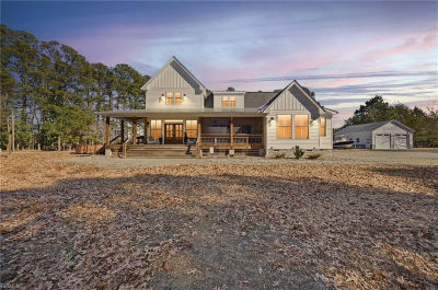 448 Sandberg Ln Cardinal, VA 23025