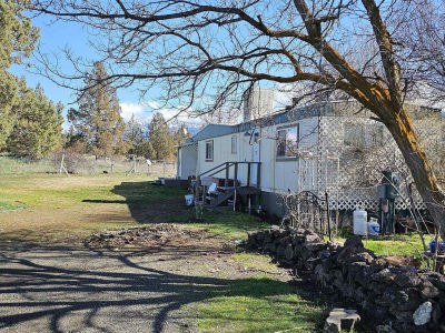 11521 Quartz Ave Montague, CA 96064