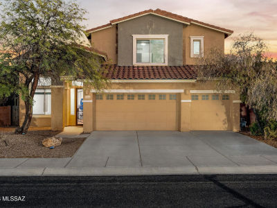 8286 N Amber Burst Dr Tucson, AZ 85743