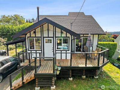 908 N Jeffries St Aberdeen, WA 98520