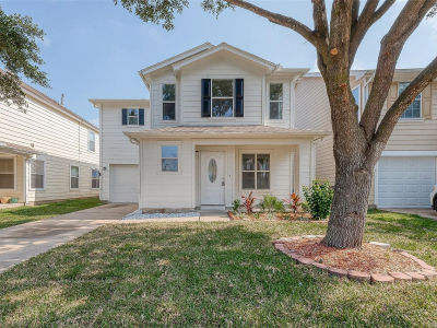 10107 Victoria Chase Ln Houston, TX 77075