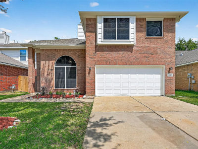 16602 Pademelon Dr Sugar Land, TX 77498