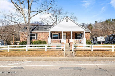 1171 5th St Jellico, TN 37762
