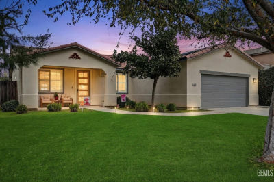 10706 Coronado Pointe Dr Bakersfield, CA 93311