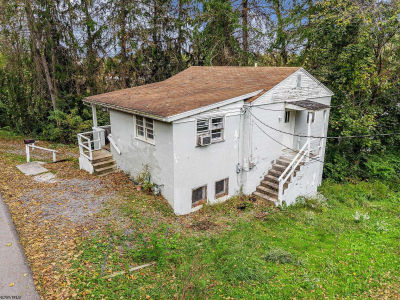 225 Waverly St Morgantown, WV 26505