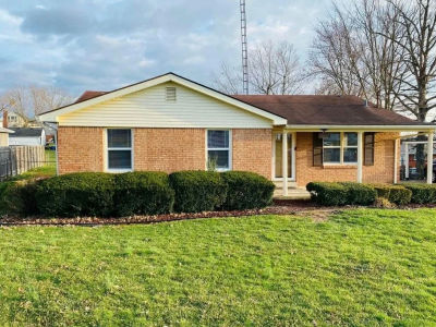 608 Claybrook Ave Springfield, KY 40069