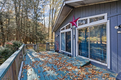 126 Armstrong Rd Montague, NJ 07827