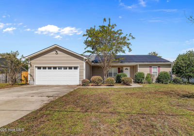 118 Magnolia Ln Hubert, NC 28539