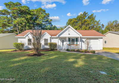 126 Broadleaf Dr Jacksonville, NC 28546