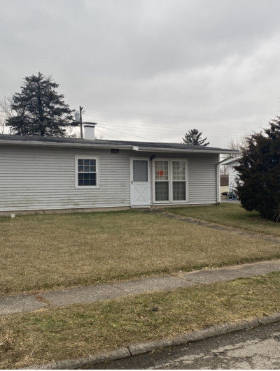 326 Fenwick Drive, New Carlisle, OH, USA