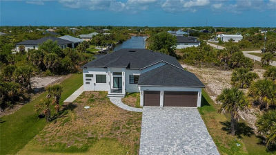 10165 & 10157 Kingsville Dr Port Charlotte, FL 33981