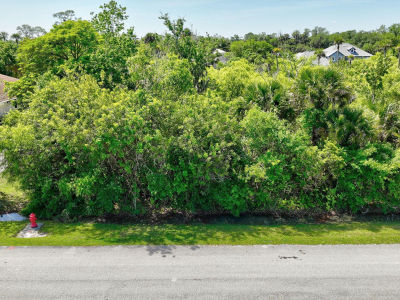 2307 River Branch Dr Fort Pierce, FL 34981