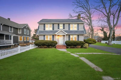 137 Melrose Ave Massapequa, NY 11758