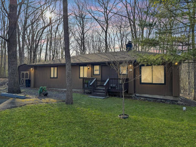 141 Inverhouse Rd Henryville, PA 18332