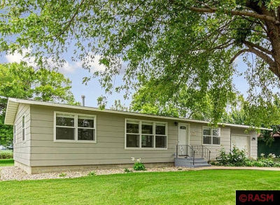 205 Park Ave N Vernon Center, MN 56090