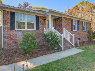 3627 Marginal Rd Mount Pleasant, SC 29466