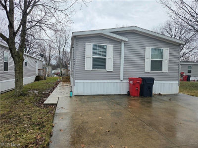 444 Westwoods Amherst, OH 44001