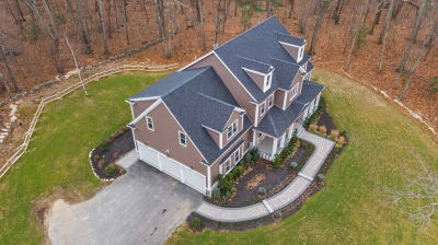 160 Holliston Street, Medway, MA, USA