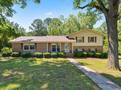 1914 Evans St Newberry, SC 29108