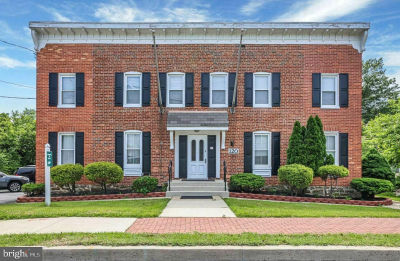 120 2nd St Laurel, MD 20707