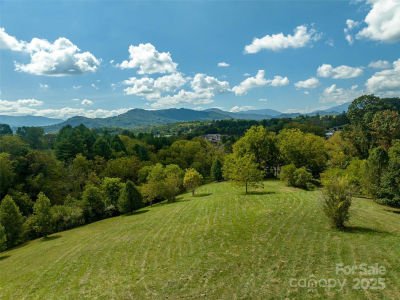 74 Buckeye Cove Rd Canton, NC 28716