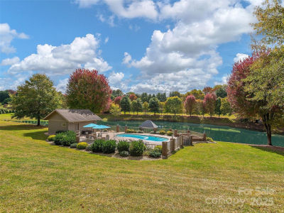 355 Johnson Dr Canton, NC 28716