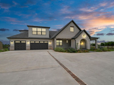 7153 Fm 1458 Rd Sealy, TX 77474