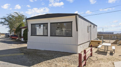 1258 W Rosamond Blvd SPC 47 Rosamond, CA 93560