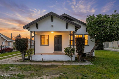 1100 W 103rd St Los Angeles, CA 90044