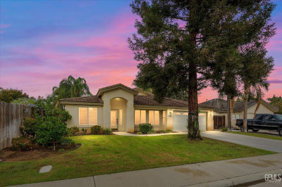 7213 Cafe Rouge Dr Bakersfield, CA 93312